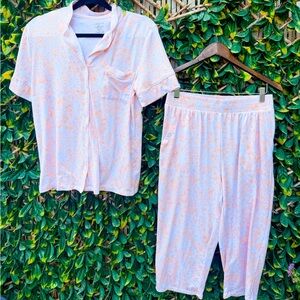 ▪️‎ Carisma Floral Print Capri 2 Piece PJ Set
